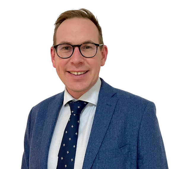 Dr Simon Perkins